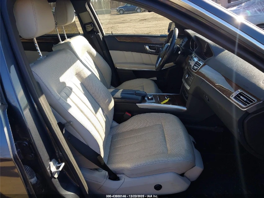 Mercedes-Benz E 350 4MATIC* ОБДУХВАНЕ* ПОДГРЕВ* Harman/kardon* М.ТОЧКА - изображение 7