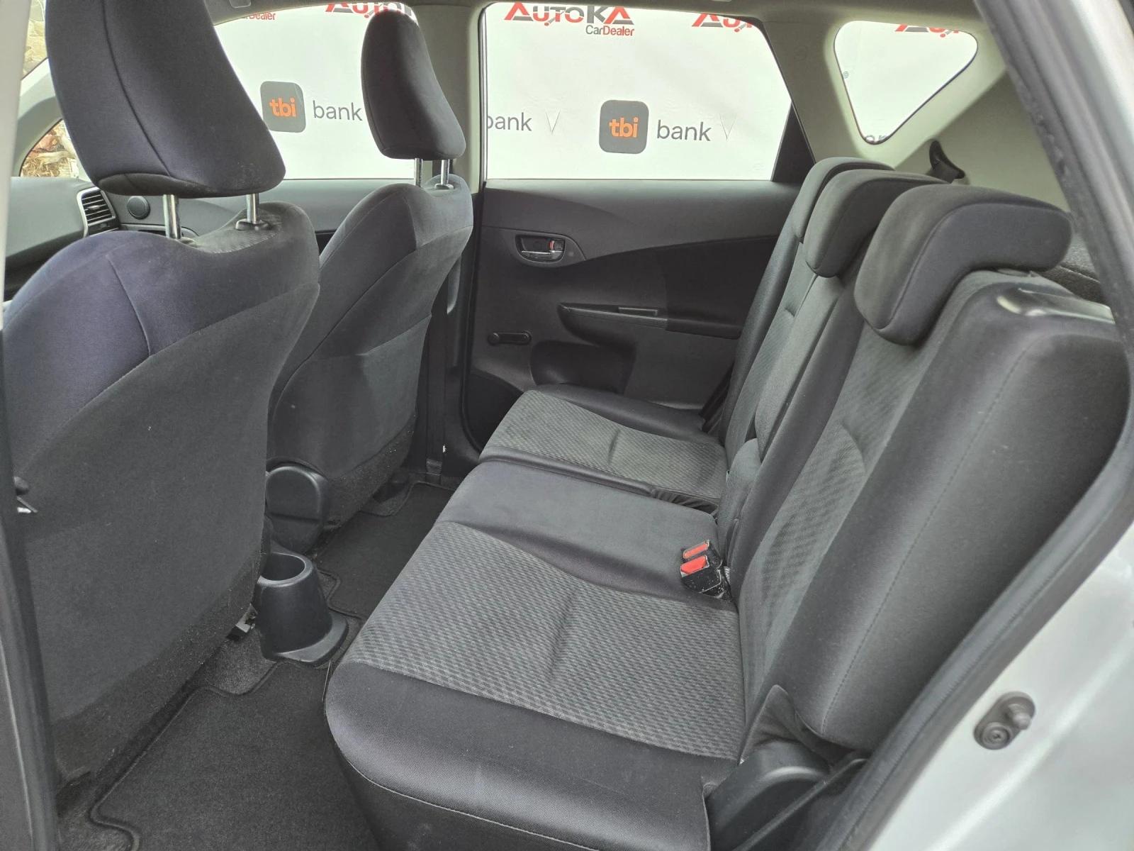 Toyota Verso S 1.3VVTI-99кс= 6СКОРОСТИ= КАМЕРА= EURO 5B - изображение 9