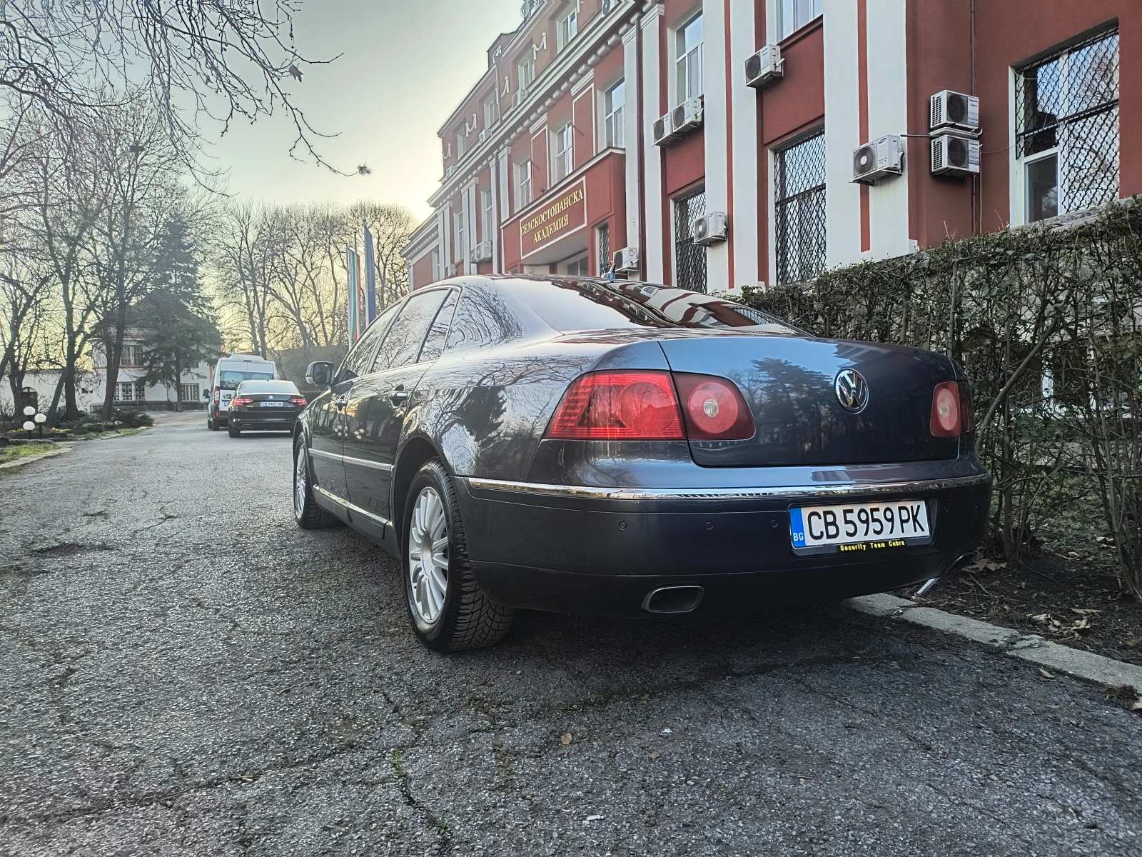 VW Phaeton 4.2, снимка 4 - Автомобили и джипове - 53972471