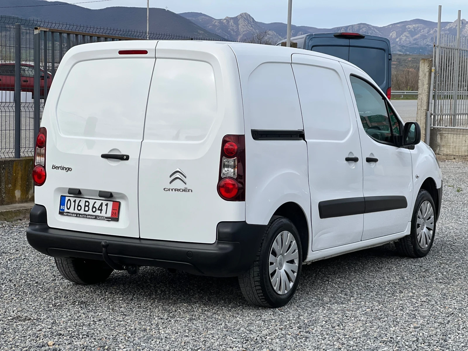 Citroen Berlingo 2+ 1 КЛИМА ТОП СЪСТОЯНИЕ, снимка 6 - Автомобили и джипове - 54128358