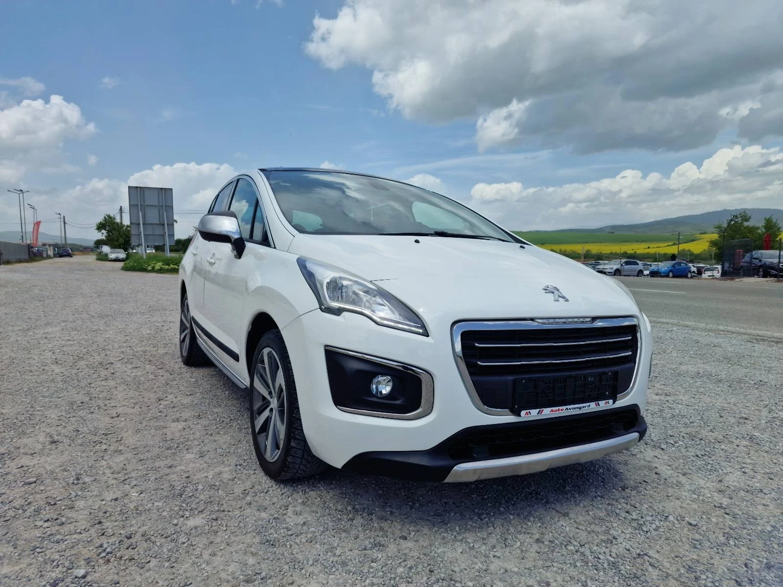 Peugeot 3008 1.6HDI LED-PANORAMA