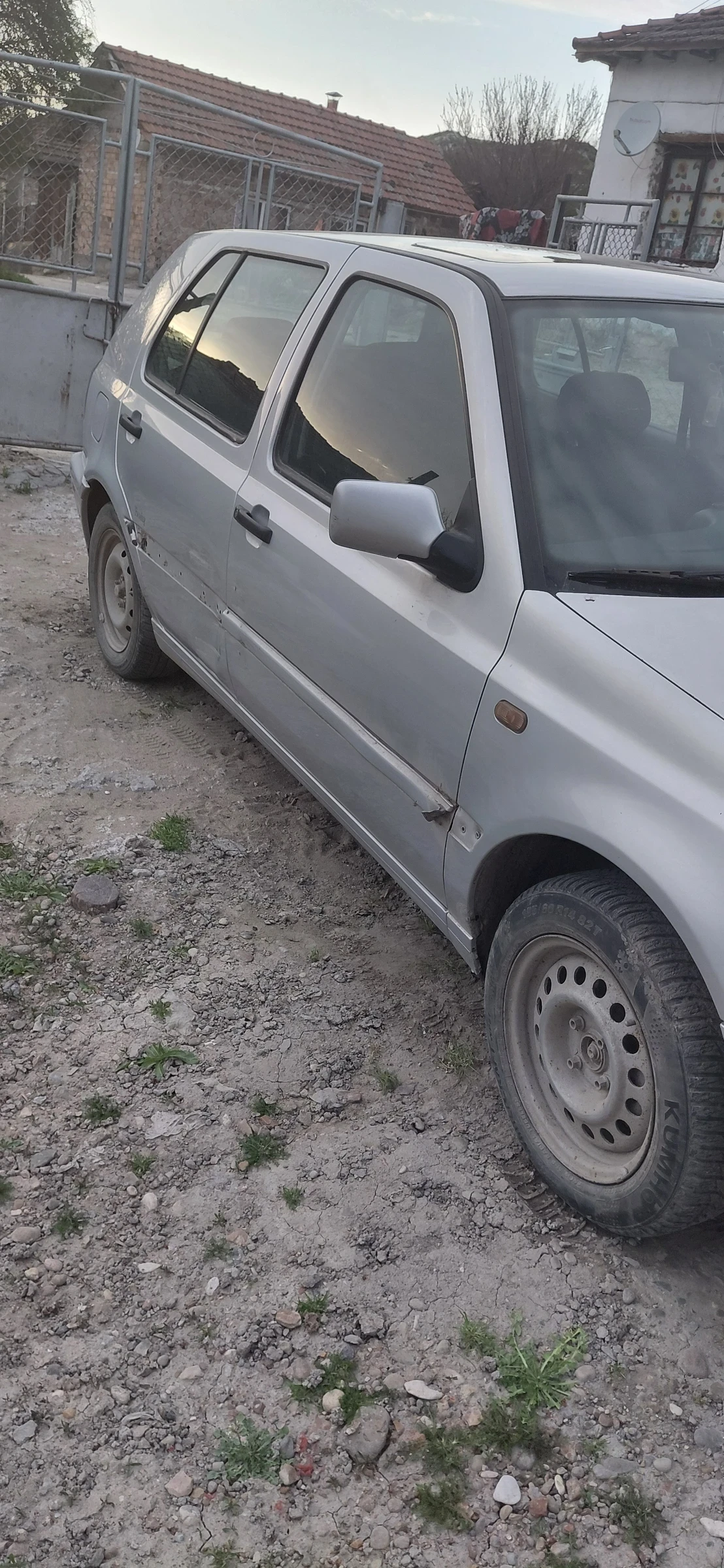 VW Golf, снимка 3 - Автомобили и джипове - 54216376