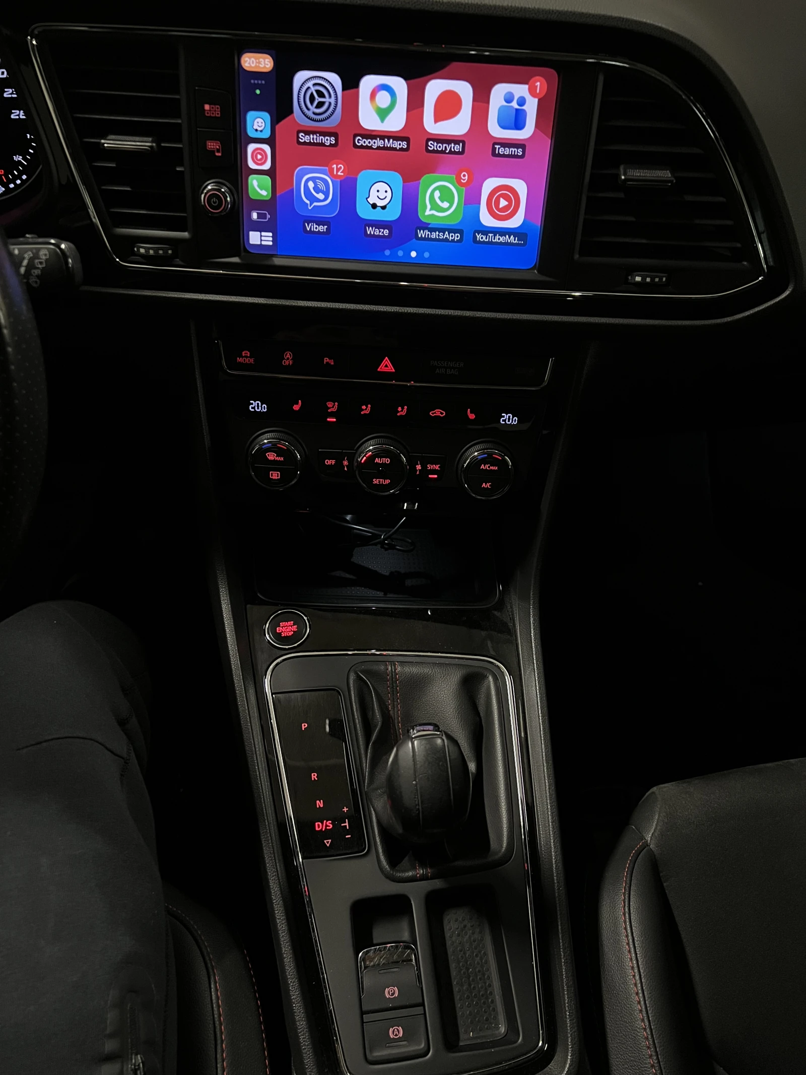 Seat Leon 2.0 TDI FR DSG, снимка 10 - Автомобили и джипове - 54671984