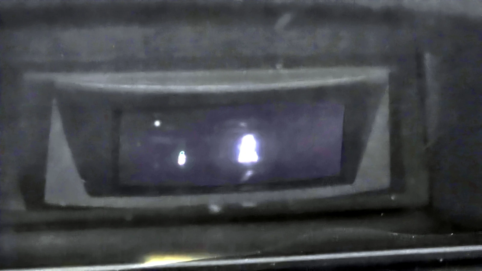 Mercedes-Benz E 220 * BURM * ПОДГРЕВ * М. ТОЧКА * КАМЕРА * ЛЮК, снимка 14 - Автомобили и джипове - 55144457