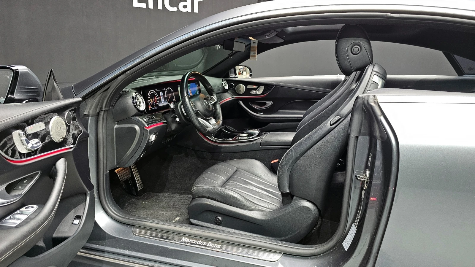 Mercedes-Benz E 220 * BURM * ПОДГРЕВ * М. ТОЧКА * КАМЕРА * ЛЮК, снимка 7 - Автомобили и джипове - 55144457