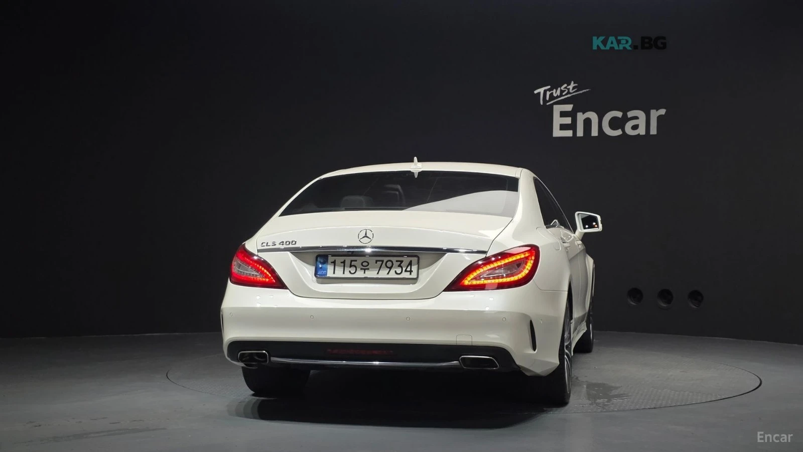 Mercedes-Benz CLS 400 КОЖА* ПОДГРЕВ* ОБДУХВ* BURMASTER* PANO* 360, снимка 4 - Автомобили и джипове - 55409731