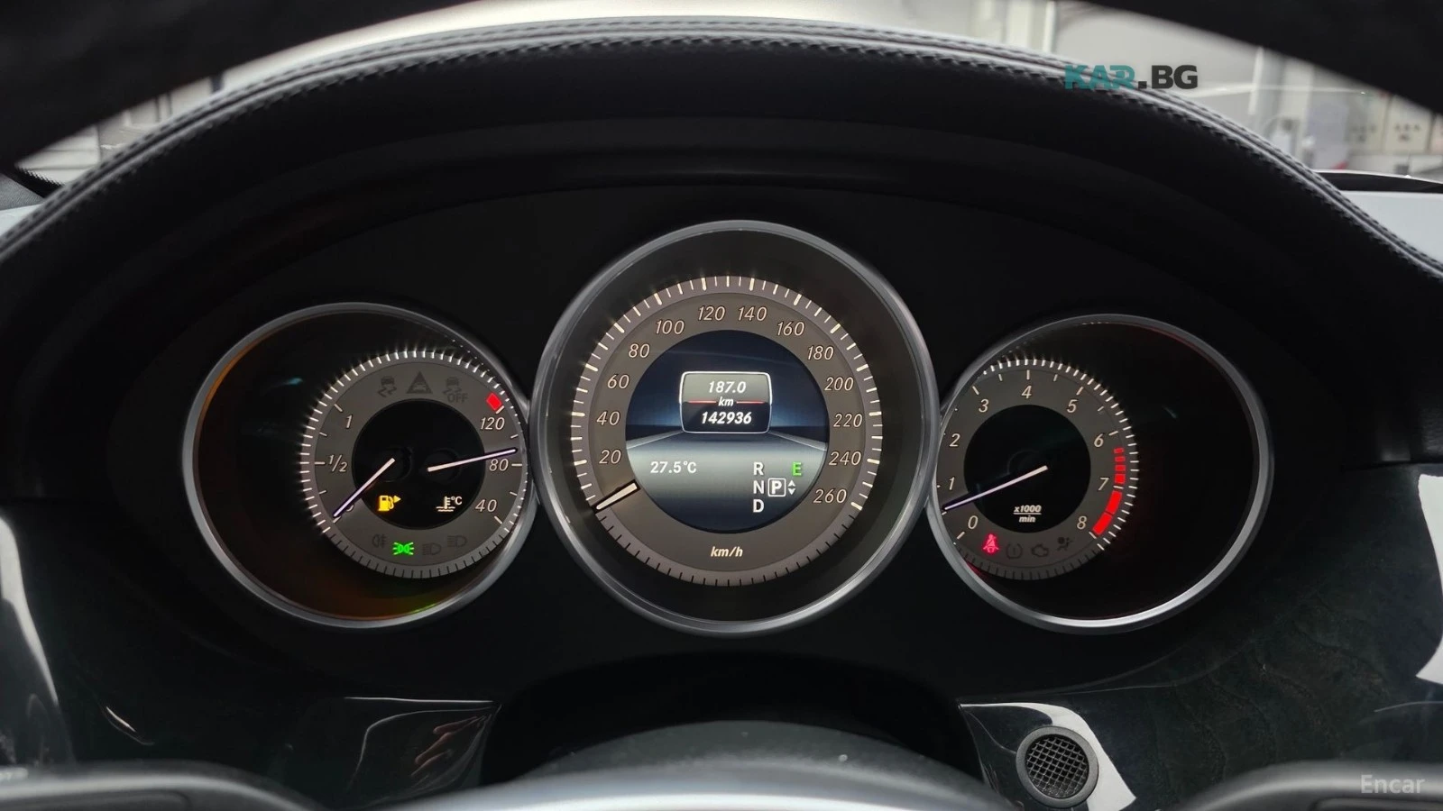 Mercedes-Benz CLS 400 КОЖА* ПОДГРЕВ* ОБДУХВ* BURMASTER* PANO* 360, снимка 8 - Автомобили и джипове - 55409731