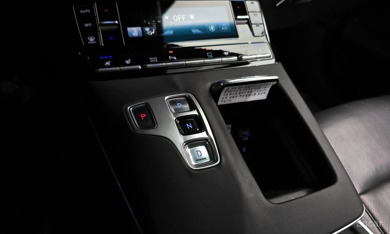 Hyundai Grandeur * ФИКСИРАНА ЦЕНА ДО БЪЛГАРИЯ * АВТОКРЕДИТ, снимка 10 - Автомобили и джипове - 55422459