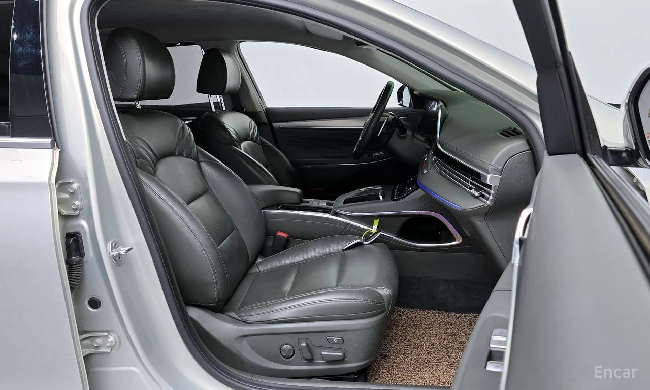 Hyundai Grandeur * ФИКСИРАНА ЦЕНА ДО БЪЛГАРИЯ * АВТОКРЕДИТ, снимка 11 - Автомобили и джипове - 55422459