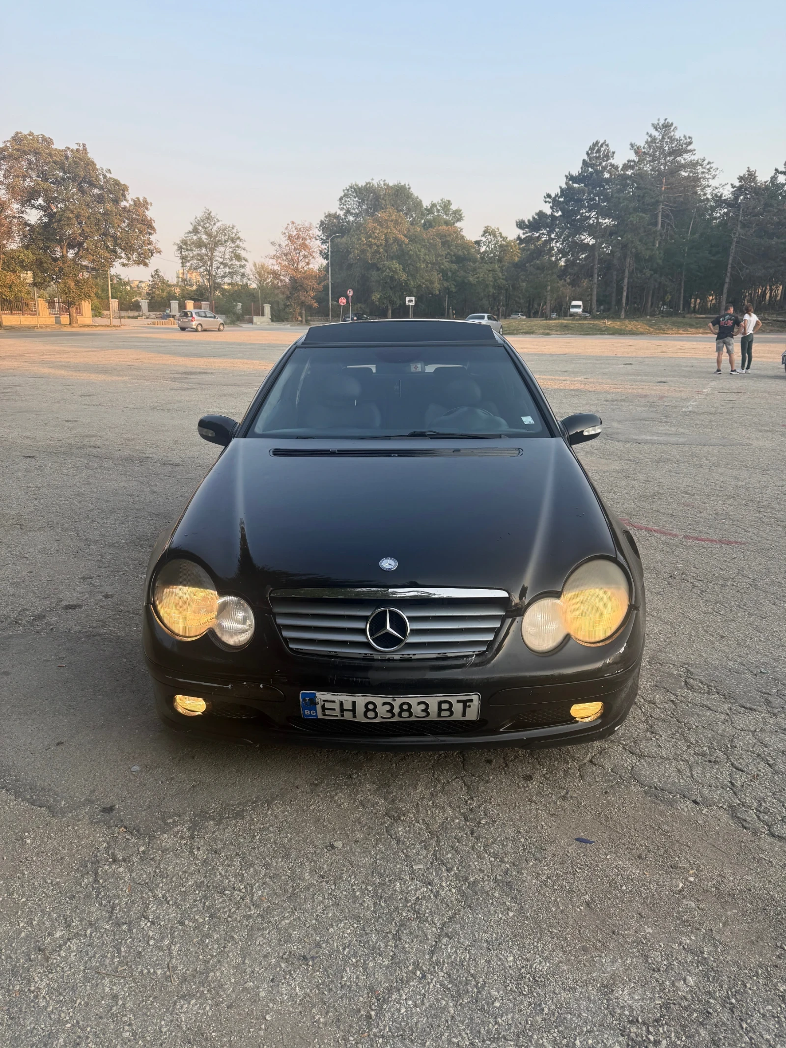 Mercedes-Benz C 220, снимка 2 - Автомобили и джипове - 56069993