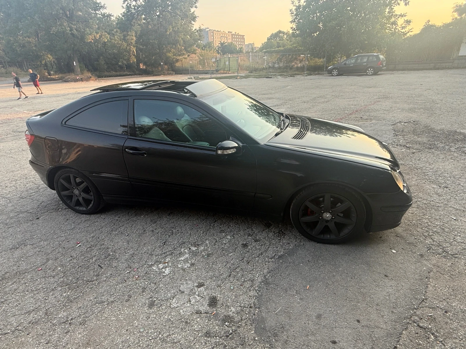Mercedes-Benz C 220, снимка 9 - Автомобили и джипове - 56069993