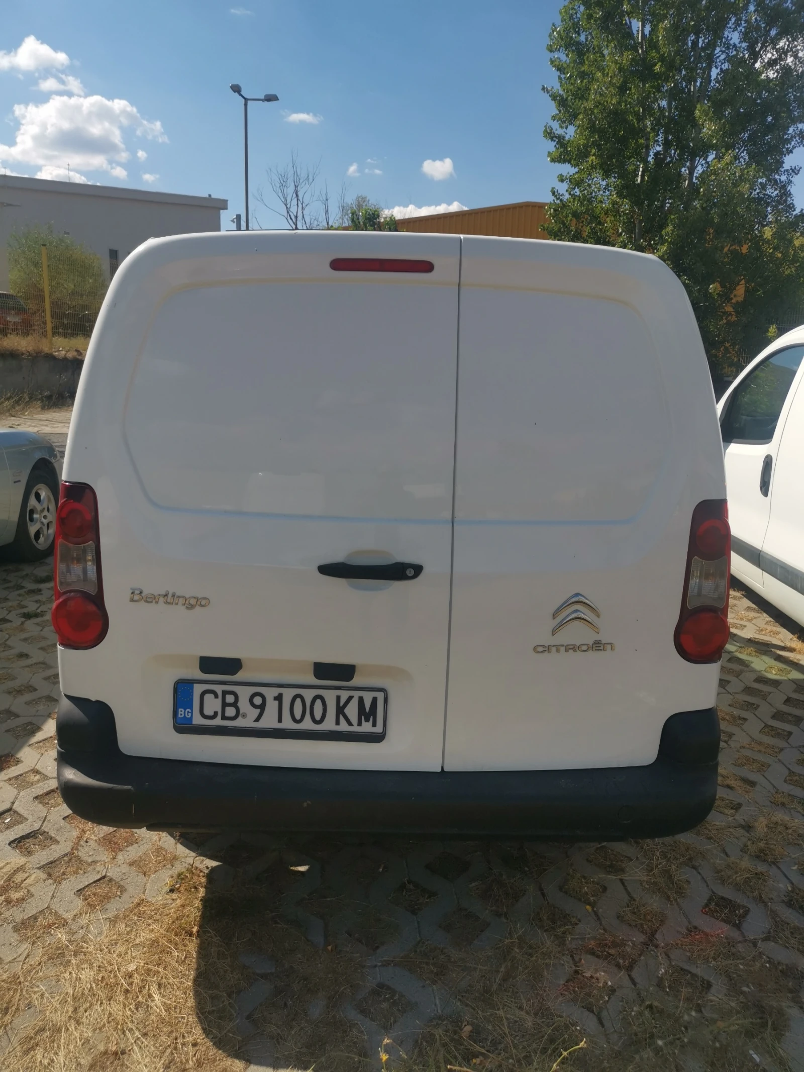 Citroen Berlingo, снимка 2 - Автомобили и джипове - 56115830
