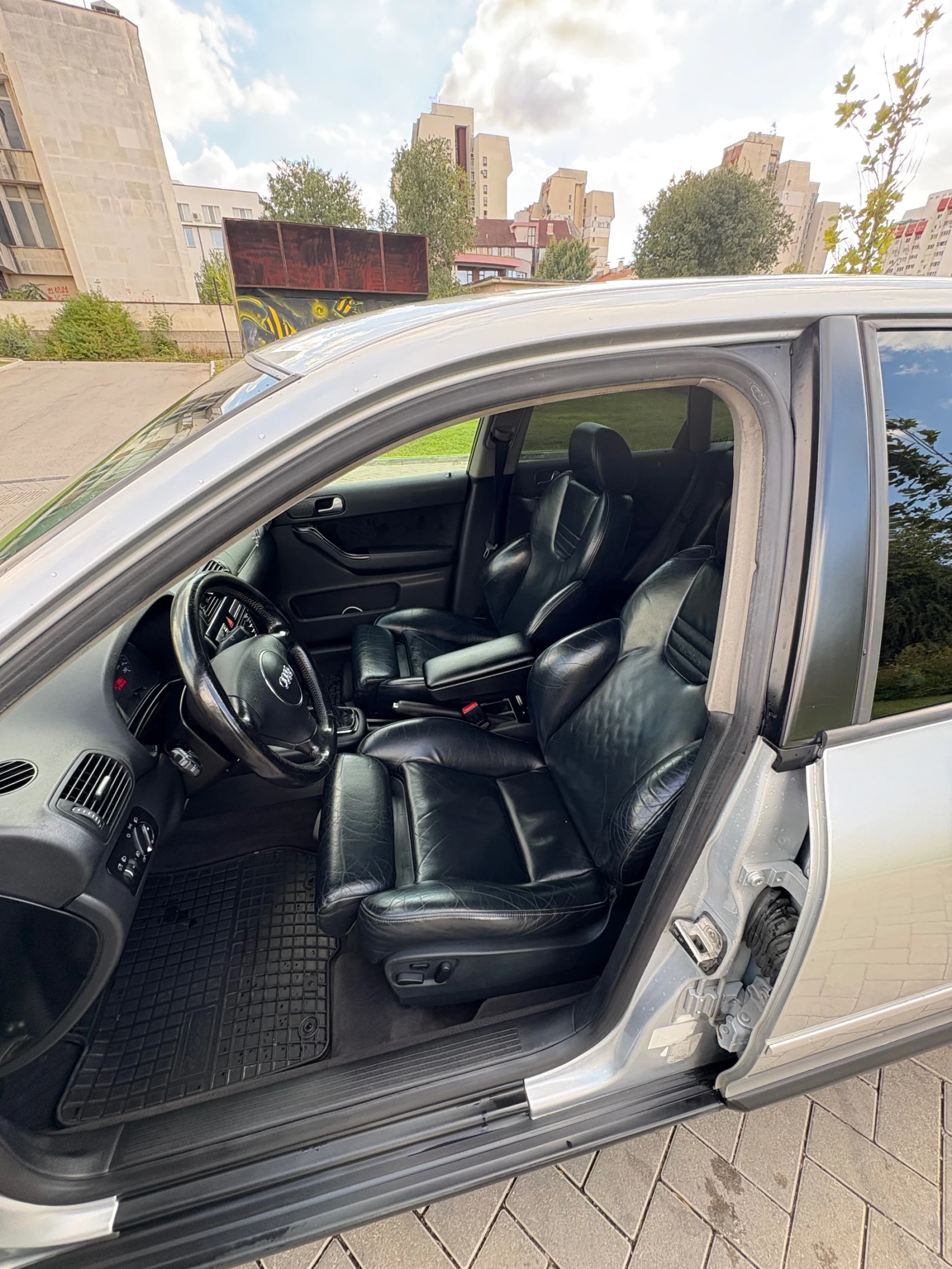 Audi A3 Audi A3 8L Facelift 1.9 TDI (131 к.с.)   Фул Екстр, снимка 10 - Автомобили и джипове - 56246020