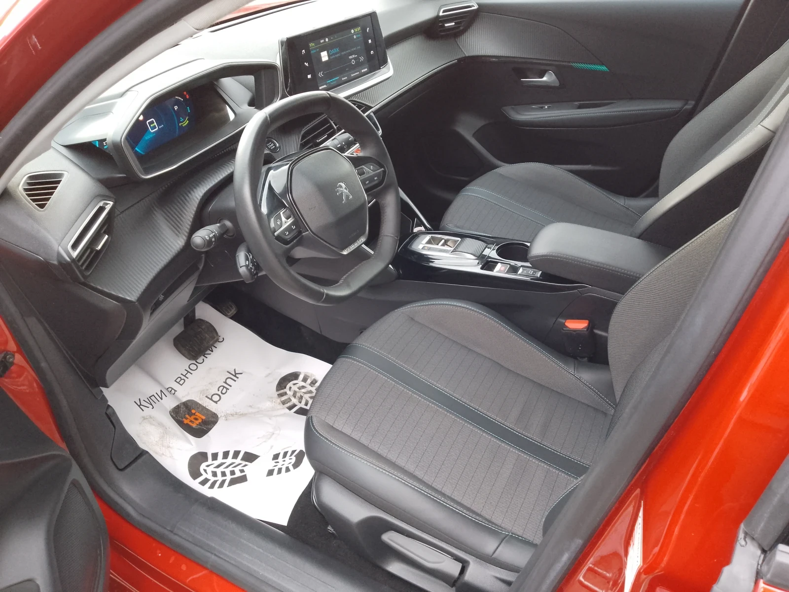 Peugeot 208 Е-208 ALLURE, снимка 9 - Автомобили и джипове - 56614988