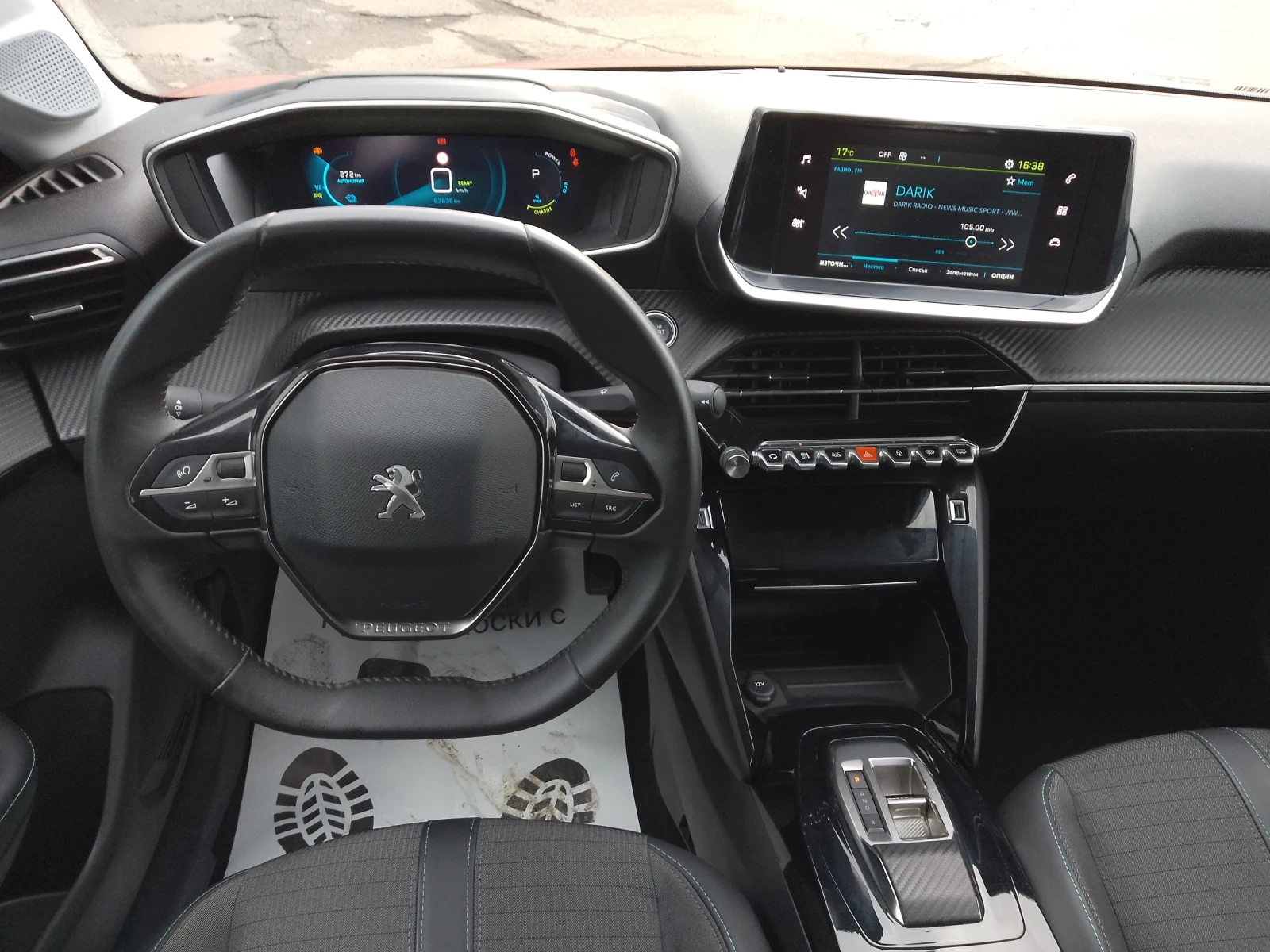 Peugeot 208 Е-208 ALLURE, снимка 11 - Автомобили и джипове - 56614988