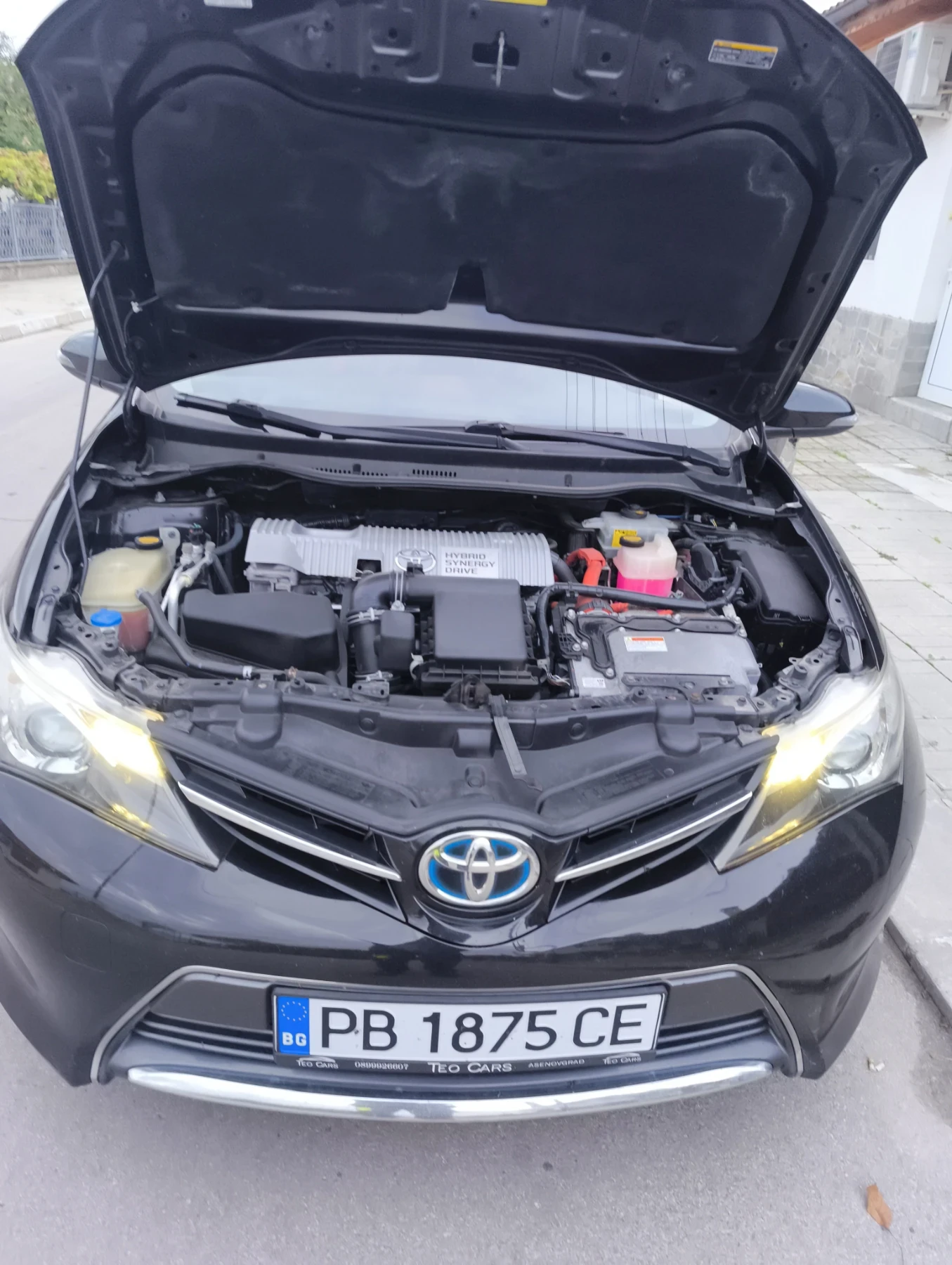 Toyota Auris Комби 