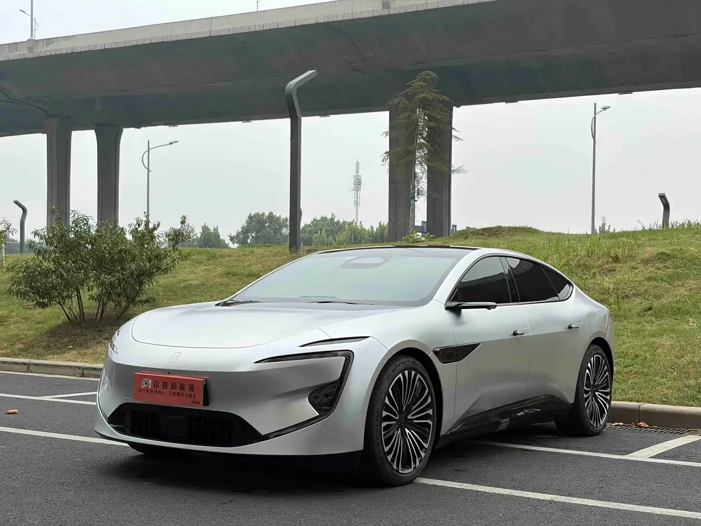 Avatr 12 TRIPLE LASER* AWD* DUAL MOTOR* 578 HP* 94KWH* PERF