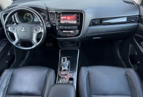 Mitsubishi Outlander 2, 0i plug-in hybrid, 121ps, 4x4, кожа, нави, мулт, снимка 13