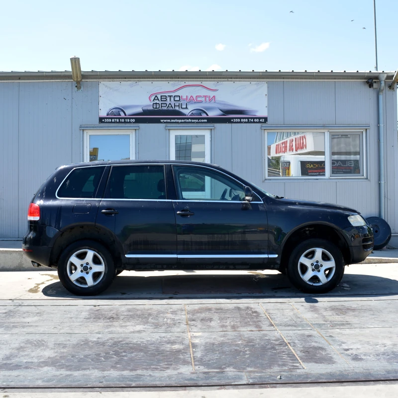 VW Touareg 2.5 TDI, снимка 2 - Автомобили и джипове - 51100441