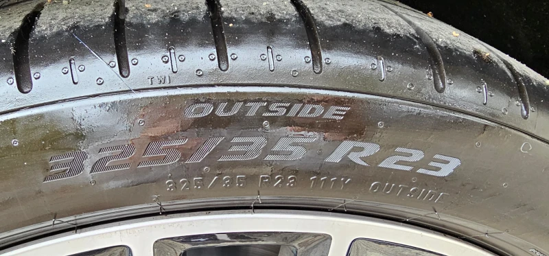 Mercedes-Benz GLS580, снимка 15 - Автомобили и джипове - 52283920