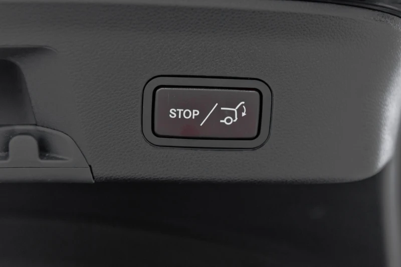 Mercedes-Benz GLE Coupe 350D AMG, снимка 17 - Автомобили и джипове - 52858182