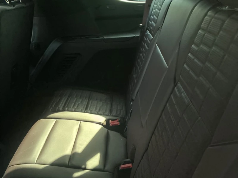 Cadillac Escalade * Sport Platinum * CARFAX * БЕЗ ПЪРВОНАЧАЛНА ВНОСК, снимка 12 - Автомобили и джипове - 53114905