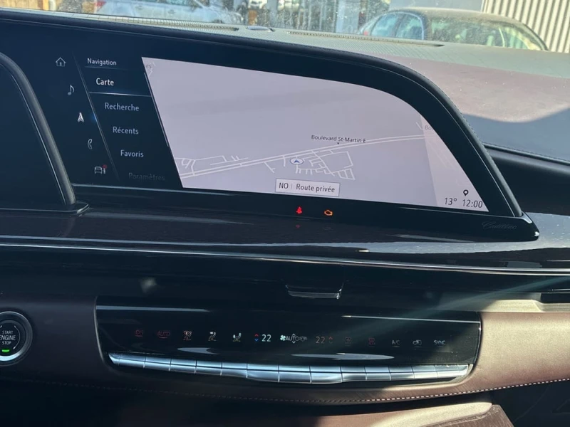 Cadillac Escalade * Sport Platinum * CARFAX * БЕЗ ПЪРВОНАЧАЛНА ВНОСК, снимка 9 - Автомобили и джипове - 53114905