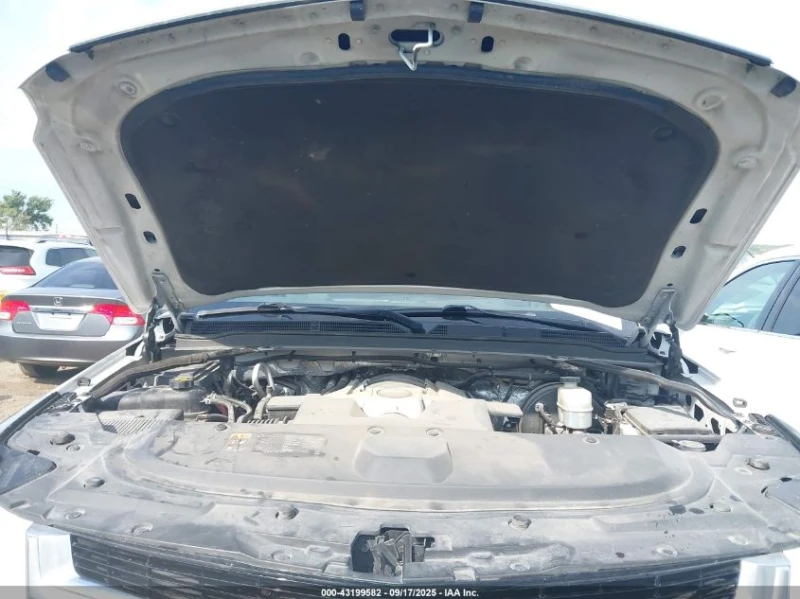 Cadillac Escalade Premium Collection, снимка 10 - Автомобили и джипове - 53421837