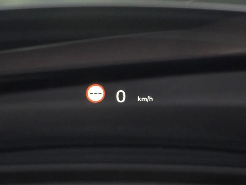 Mini Countryman 1.5 Automatic, снимка 17 - Автомобили и джипове - 56002122