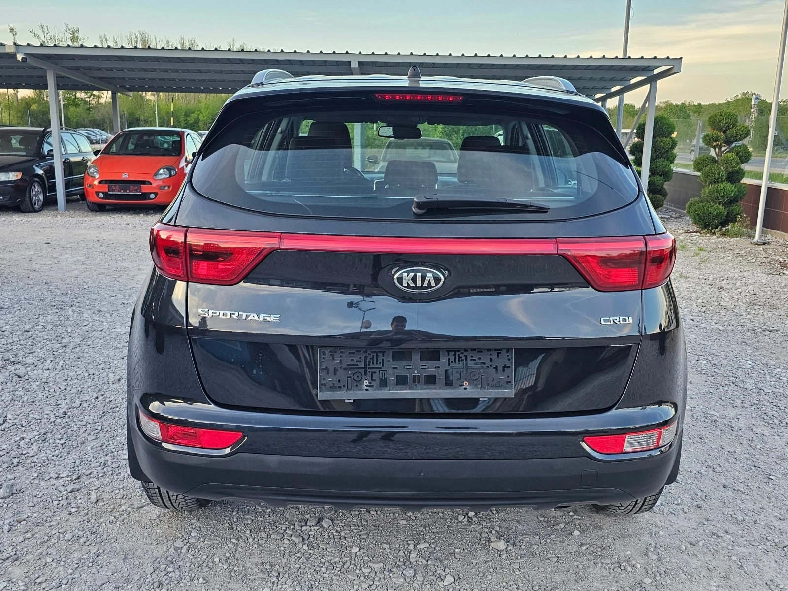 Kia Sportage 1.7CRDI 116кс ! ! РЕАЛНИ КИЛОМЕТРИ ! ! EURO6b - изображение 4