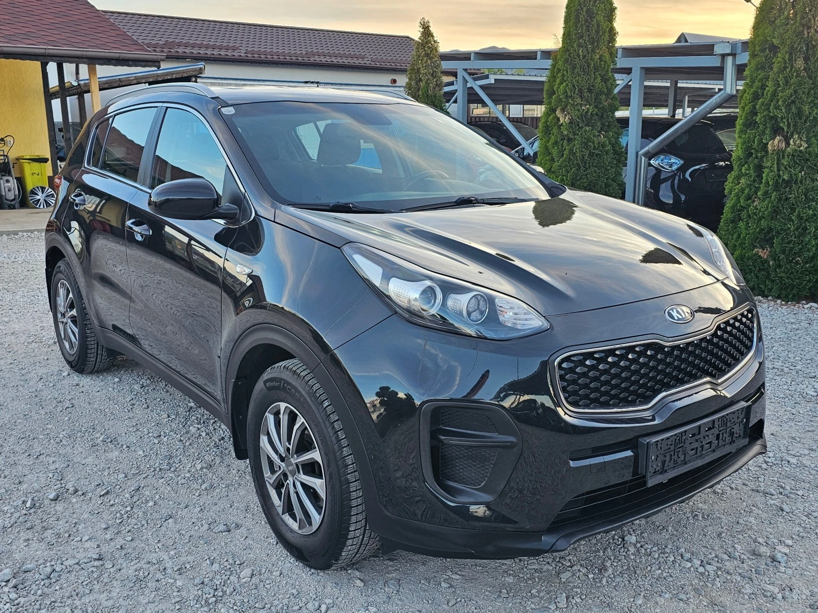 Kia Sportage 1.7CRDI 116кс ! ! РЕАЛНИ КИЛОМЕТРИ ! ! EURO6b - изображение 7