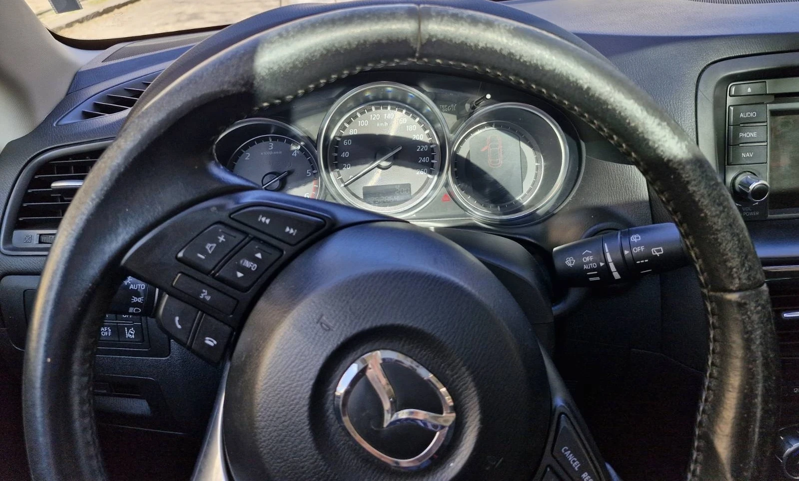 Mazda CX-5 2.2 AWD - изображение 7