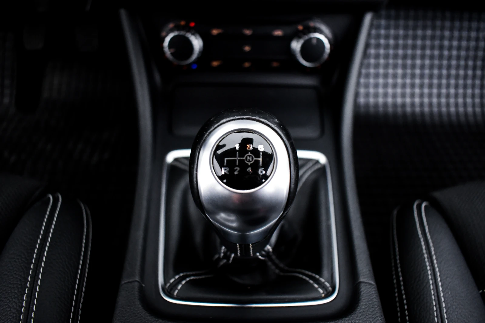 Mercedes-Benz GLA 200   2 , ,  + 2 . | Mobile.bg   17