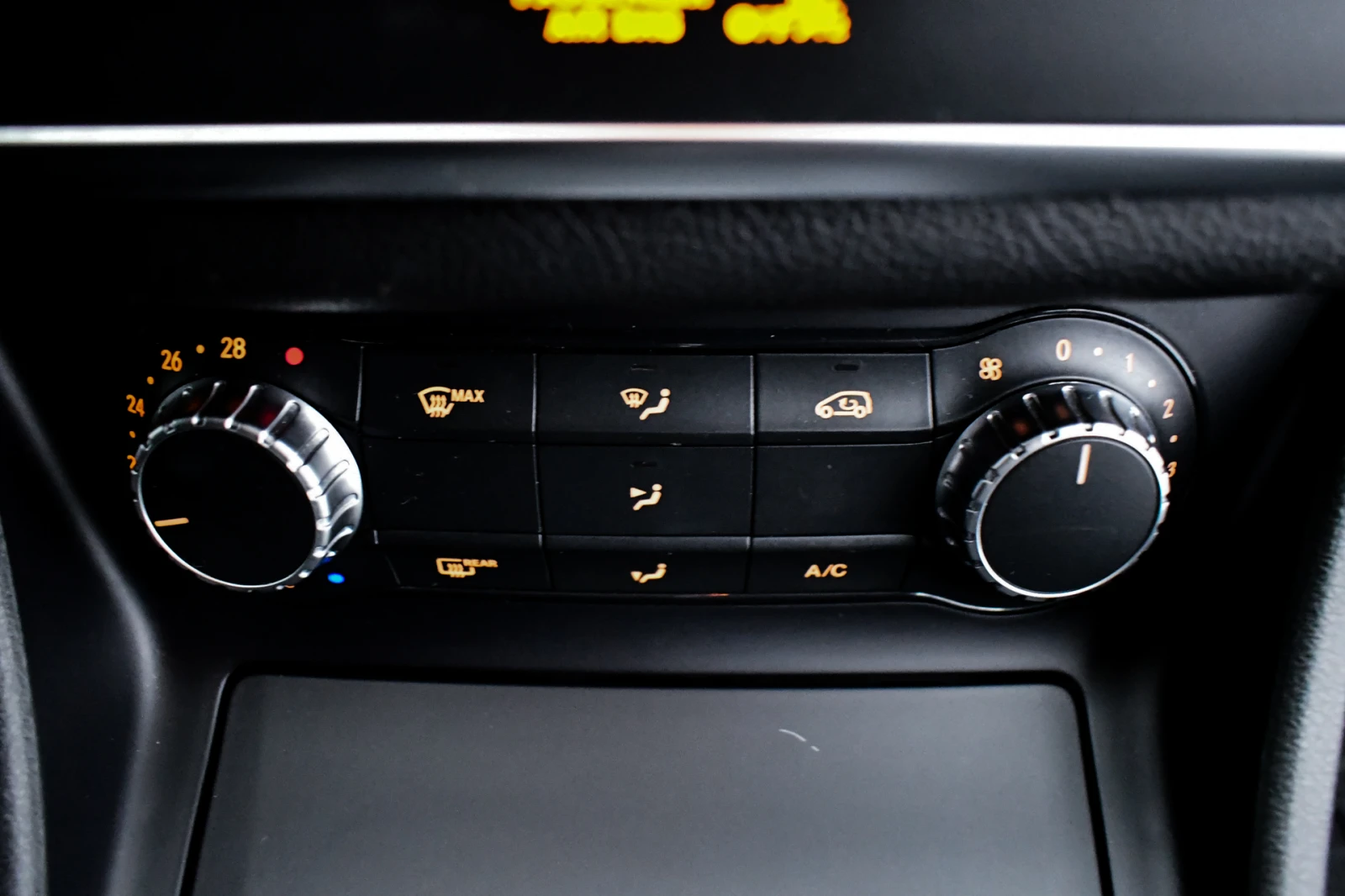 Mercedes-Benz GLA 200   2 , ,  + 2 . | Mobile.bg   16