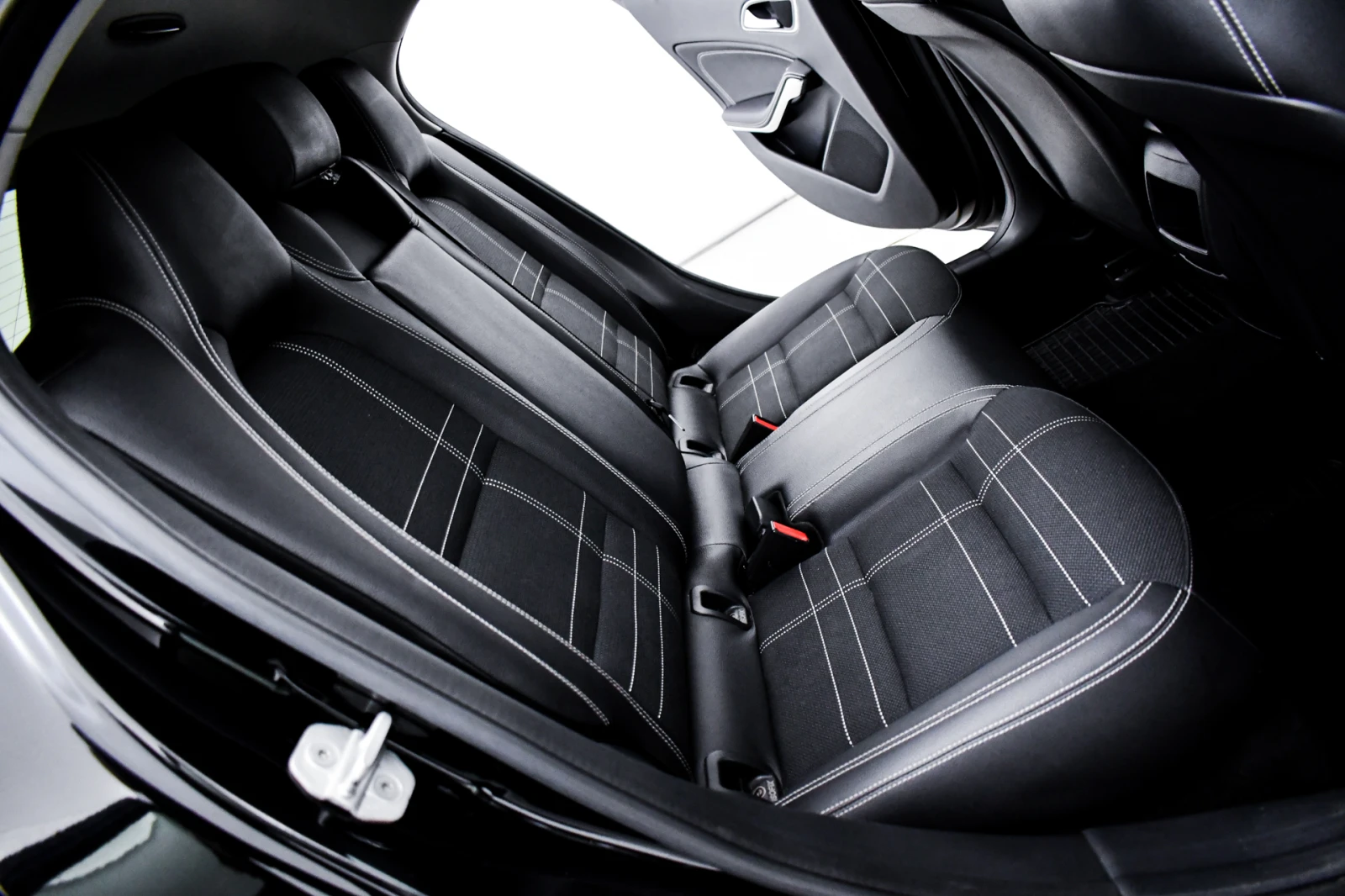 Mercedes-Benz GLA 200   2 , ,  + 2 . | Mobile.bg   12