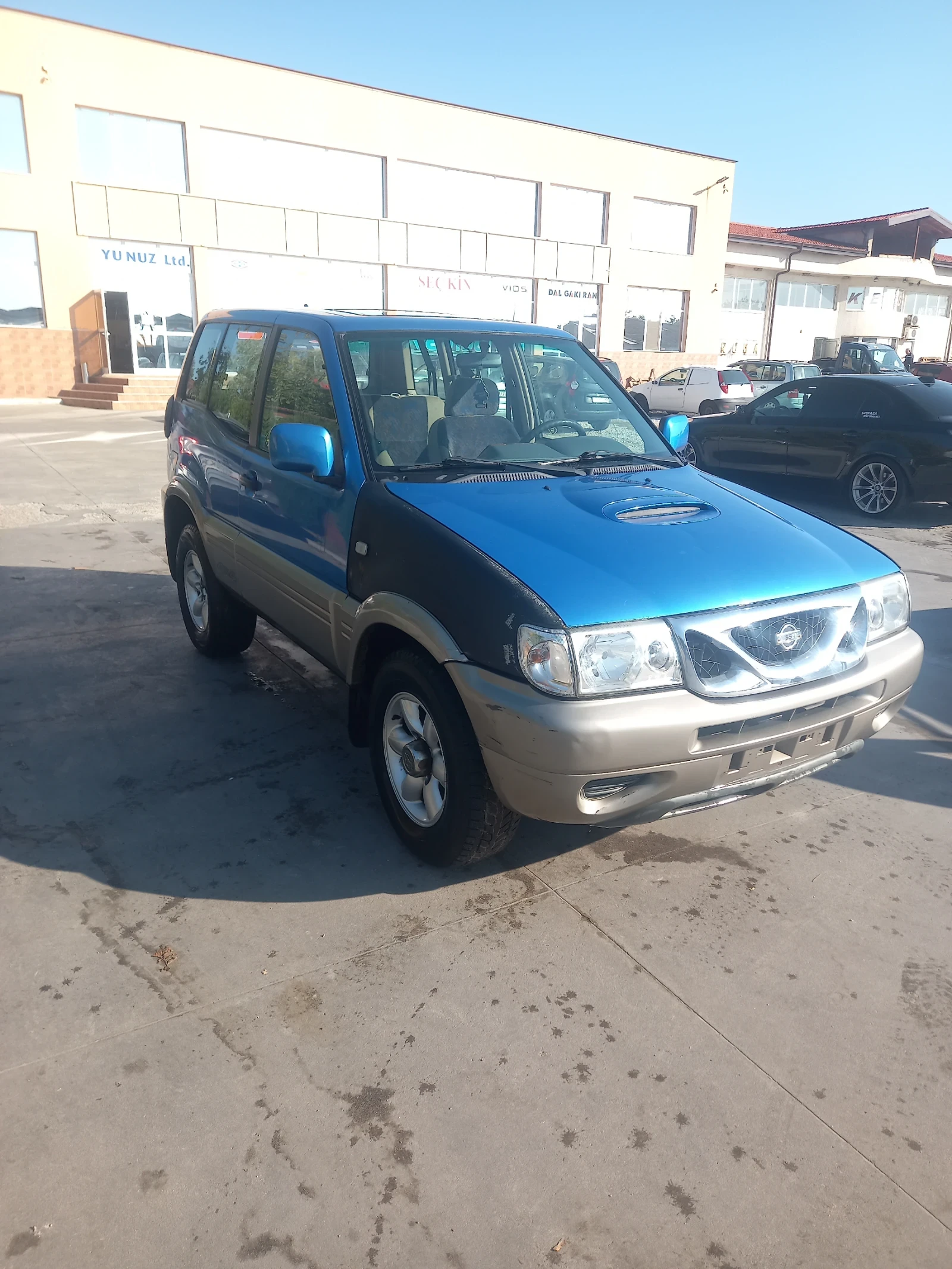 Nissan Terrano Benzin 2.4 116kc. Klim.  - изображение 2