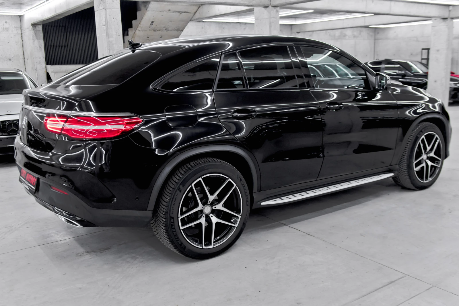 Mercedes-Benz GLE Coupe 350D AMG - изображение 5