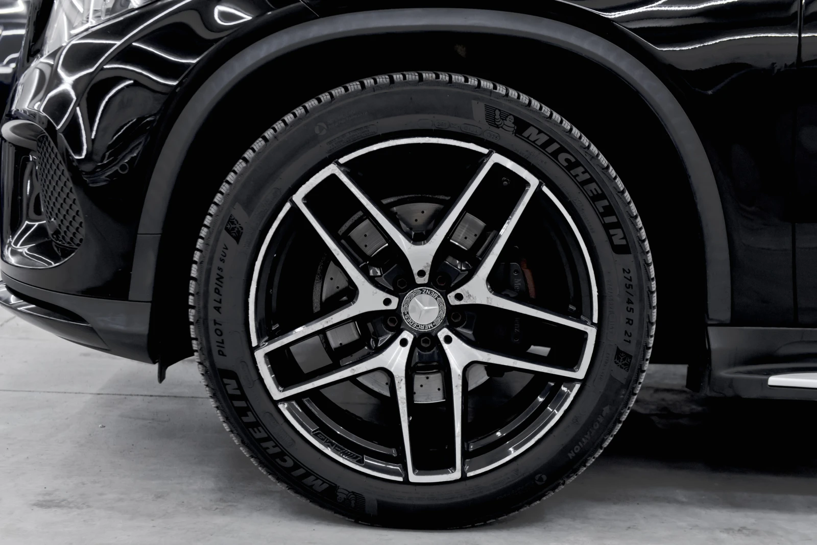 Mercedes-Benz GLE Coupe 350D AMG - изображение 9