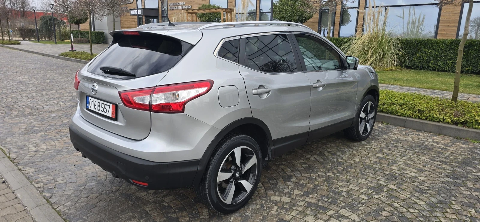 Nissan Qashqai 16DCI 131к.с. ЛИЗИНГ//КАМЕРА360//KEYLESS//ПАНОРАМА - изображение 6