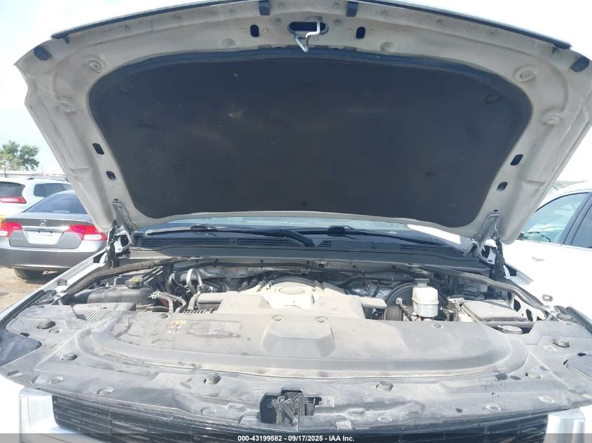 Cadillac Escalade Premium Collection - изображение 10