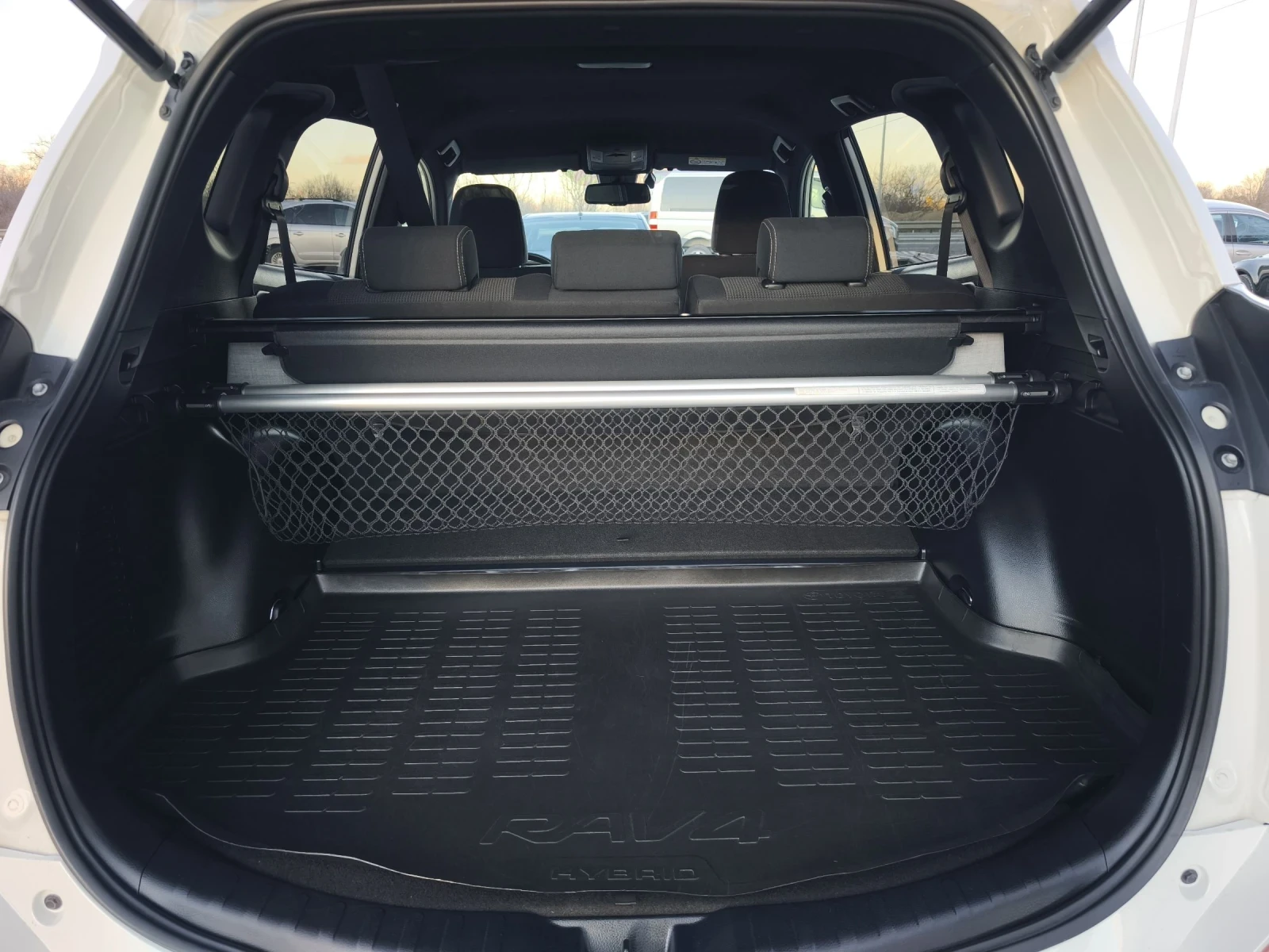 Toyota Rav4 2.5HYBRID FULL SERVICE IN TOYOTA NEW  | Mobile.bg � ����������� 13