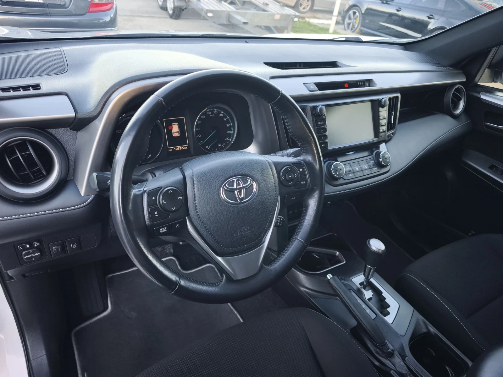 Toyota Rav4 2.5HYBRID FULL SERVICE IN TOYOTA NEW  - изображение 7