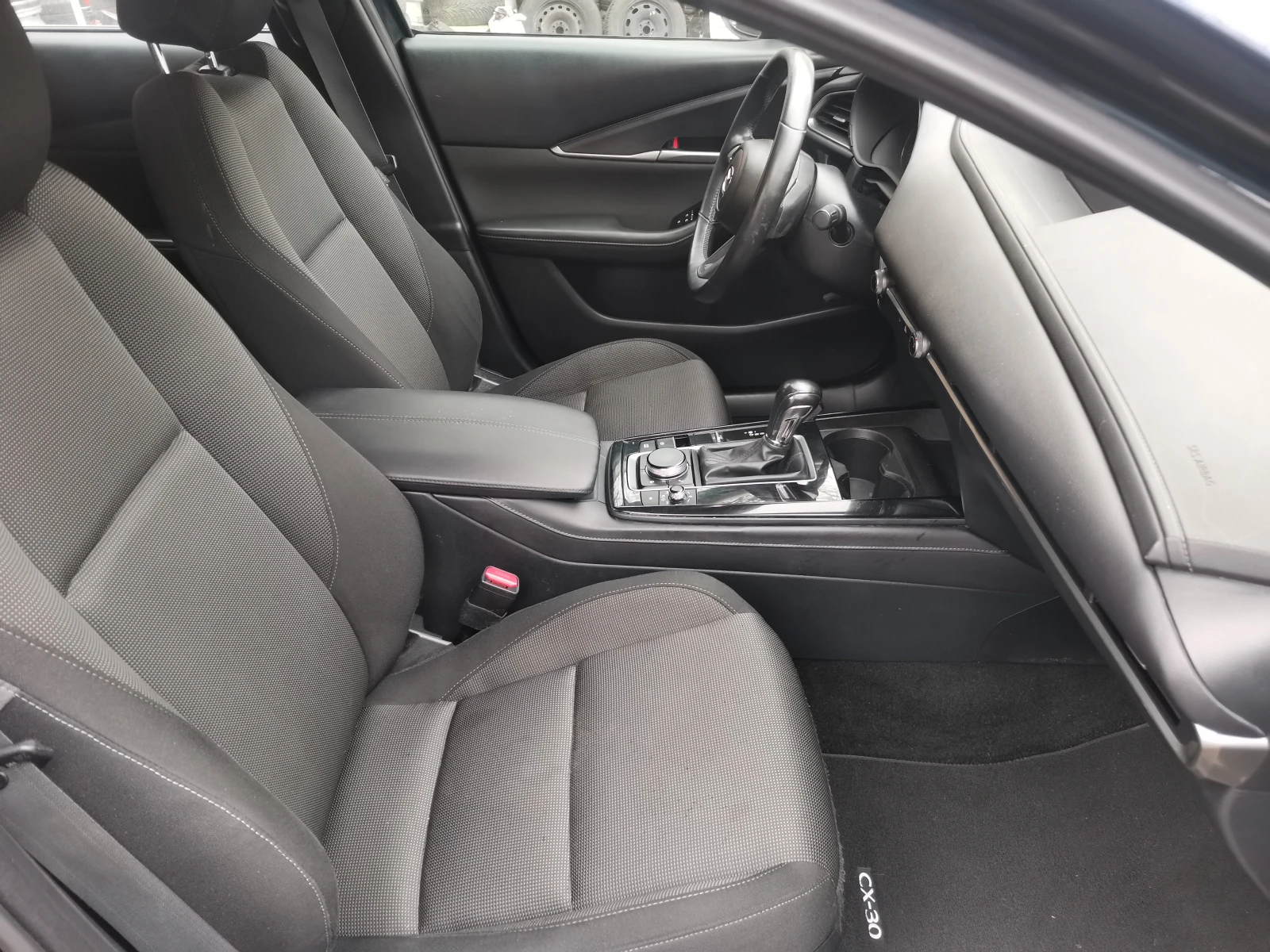 Mazda CX-30  2.0 M-HYBRID  - изображение 8
