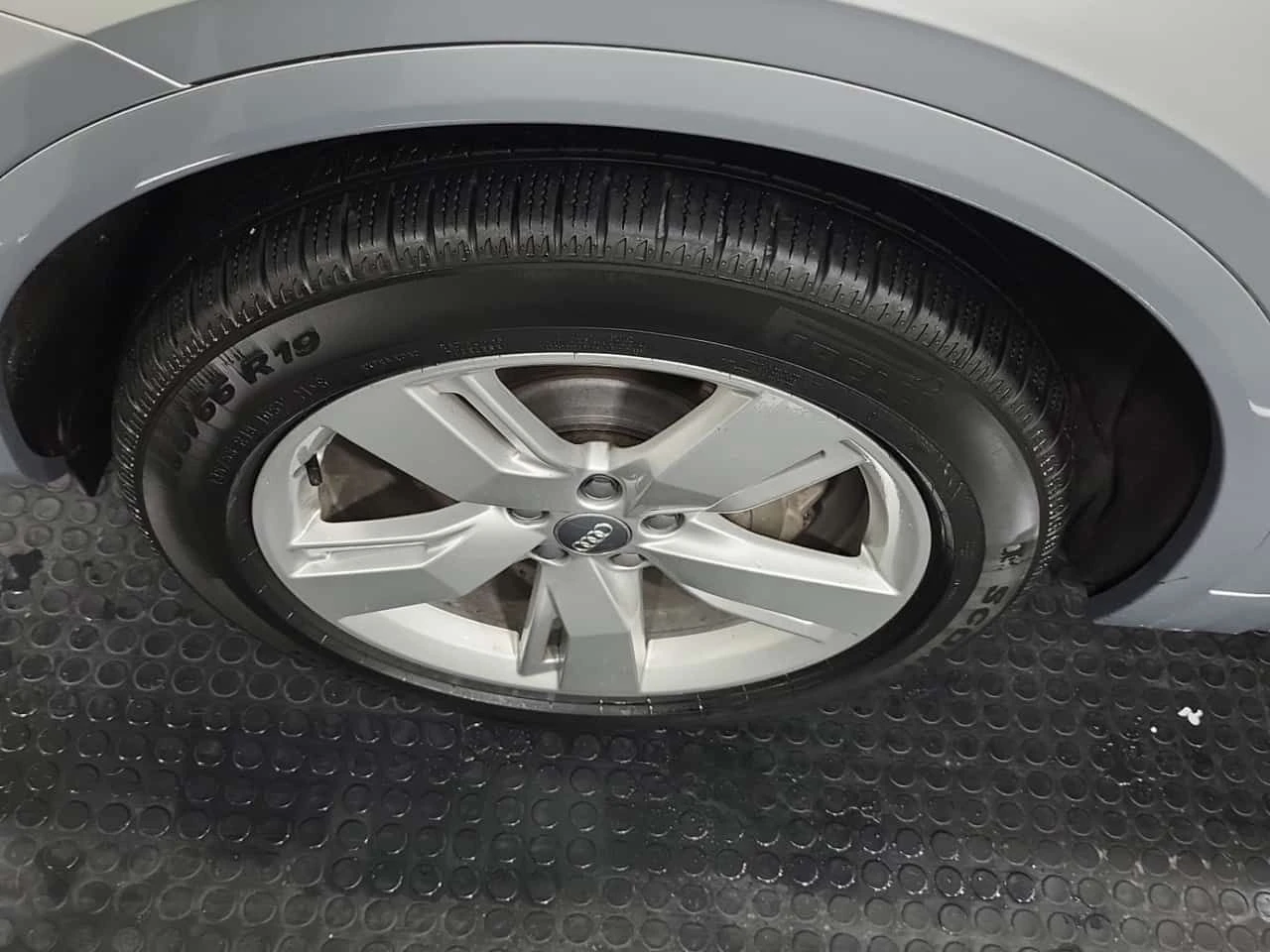 Audi Q5 * TECHNIK * Pano * 2 Ключа * 360 * B&O, снимка 6 - Автомобили и джипове - 54348766