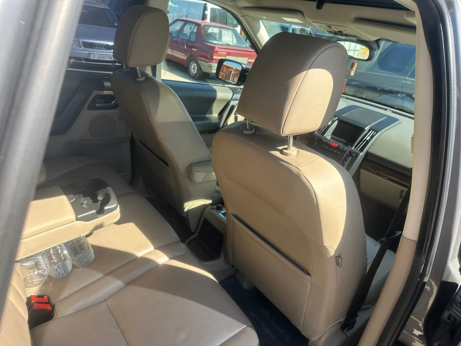Land Rover Freelander, снимка 13 - Автомобили и джипове - 54706175