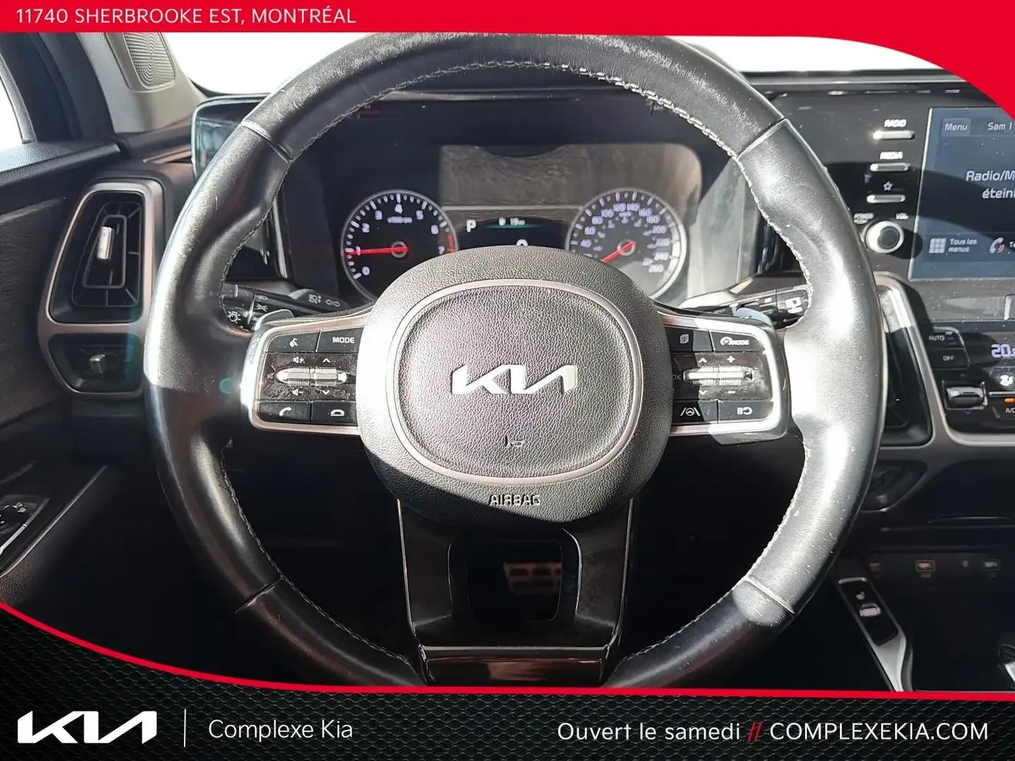 Kia Sorento AWD* ПОДГРЕВ* CARPLAY, снимка 12 - Автомобили и джипове - 55010248