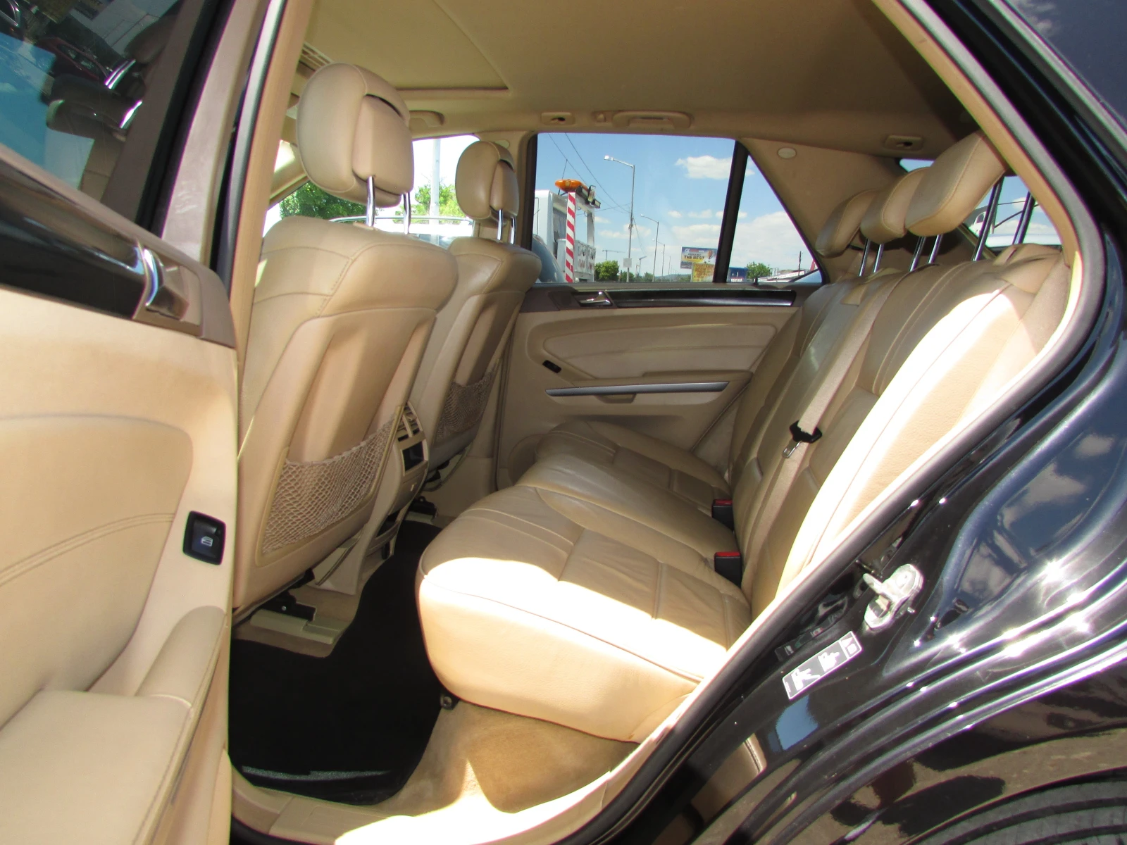 Mercedes-Benz ML 350 3.0CDI PREMIUM EU6, снимка 9 - Автомобили и джипове - 55244447