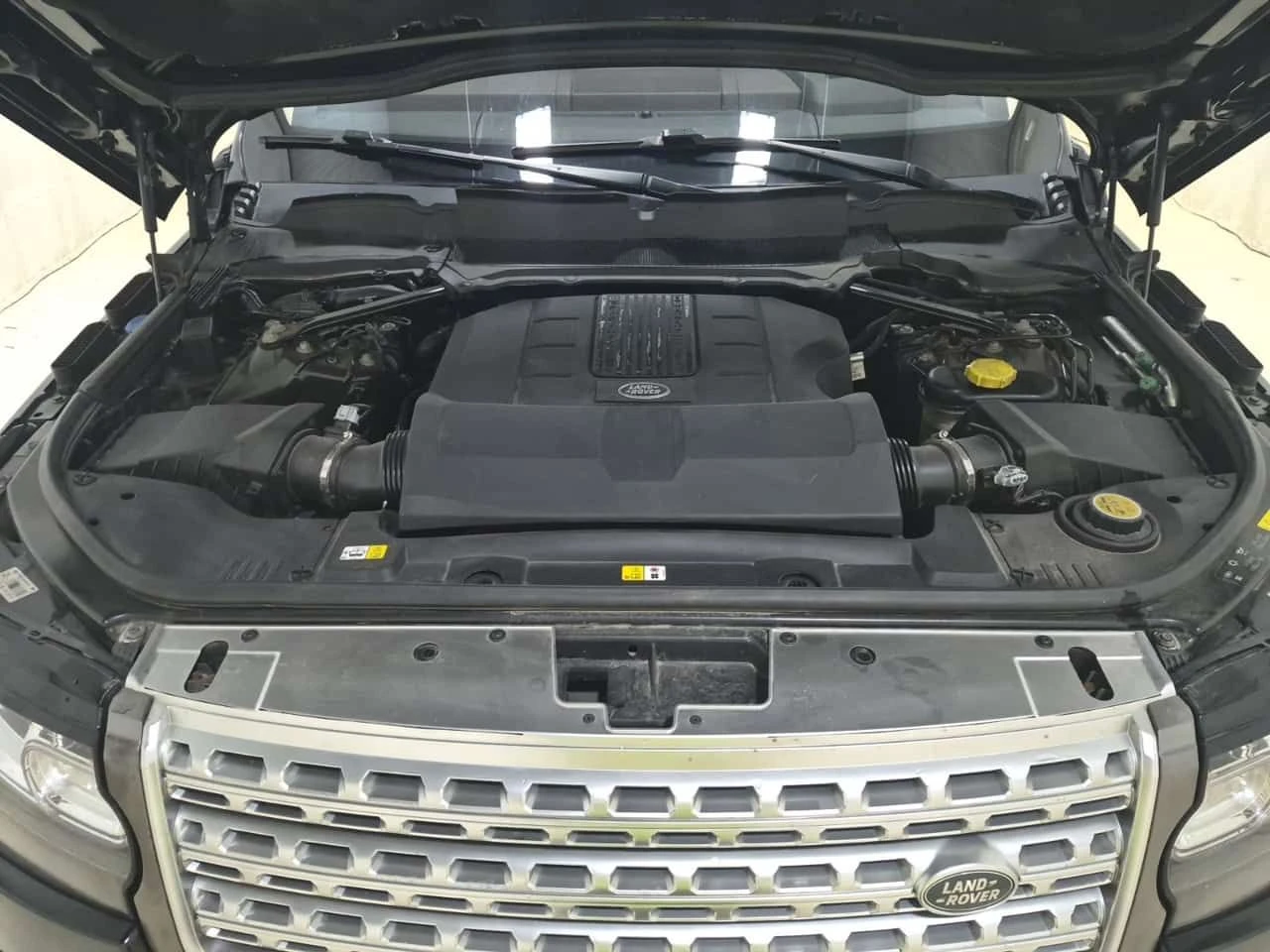 Land Rover Range rover  SC / CARFAX / ЦЕНА ДО БЪЛГАРИЯ , снимка 16 - Автомобили и джипове - 55281441