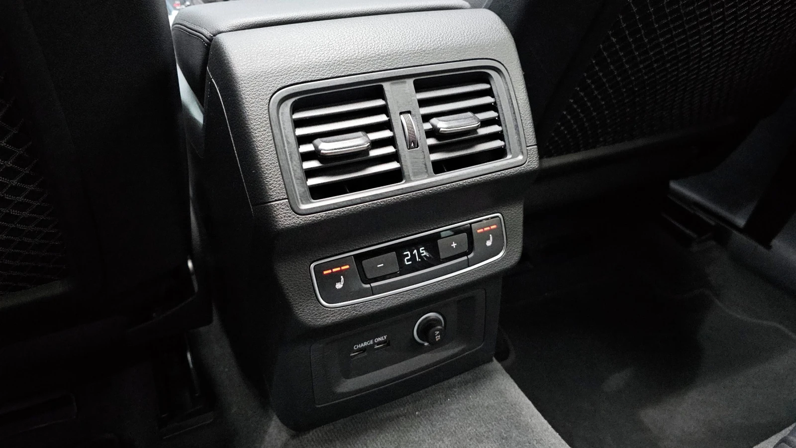 Audi Q5 | DISTRONIC | CARFAX | ПОДГРЕВ | ПАНОРАМА | , снимка 17 - Автомобили и джипове - 55392001