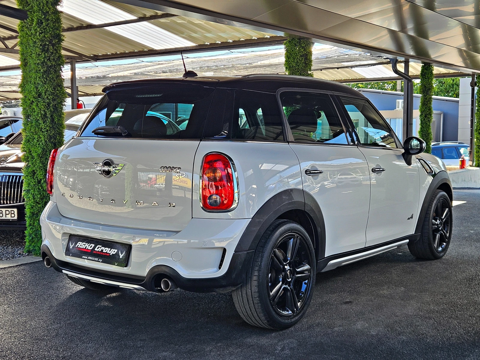 Mini Countryman ALL4/PANORAMA/HARMAN/KARDON/KEYLESS GO/LIZING, снимка 5 - Автомобили и джипове - 56071459